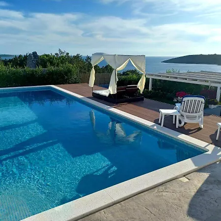 Luxury Sentada * Vinišće