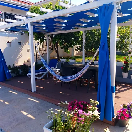 Luxury Sentada فيلة