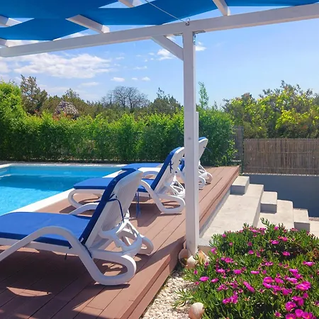 Luxury Sentada Vinišće