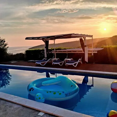 Luxury Sentada * Vinišće