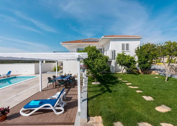 فيلة Luxury Sentada Vinišće